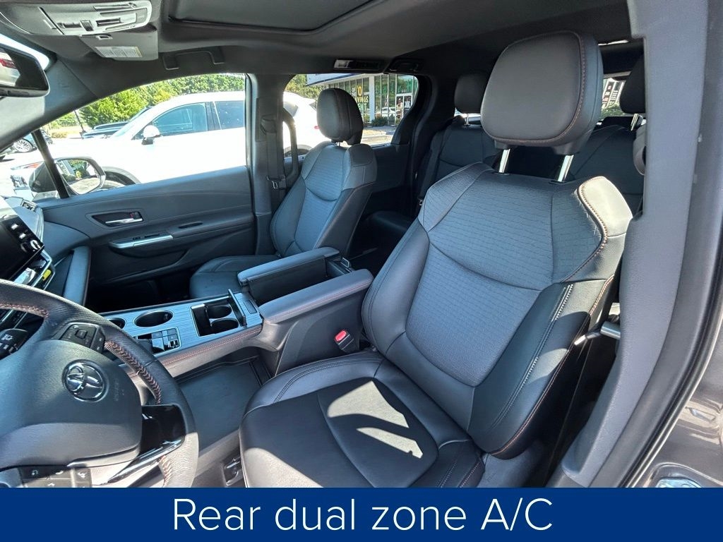 Toyota Sienna XSE 7-Passenger 2022 Toyota Sienna XSE 7-Passenger 2022