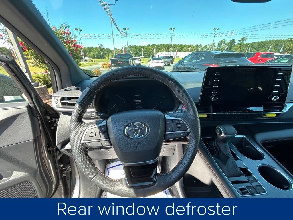 Toyota Sienna XSE 7-Passenger 2022 Toyota Sienna XSE 7-Passenger 2022