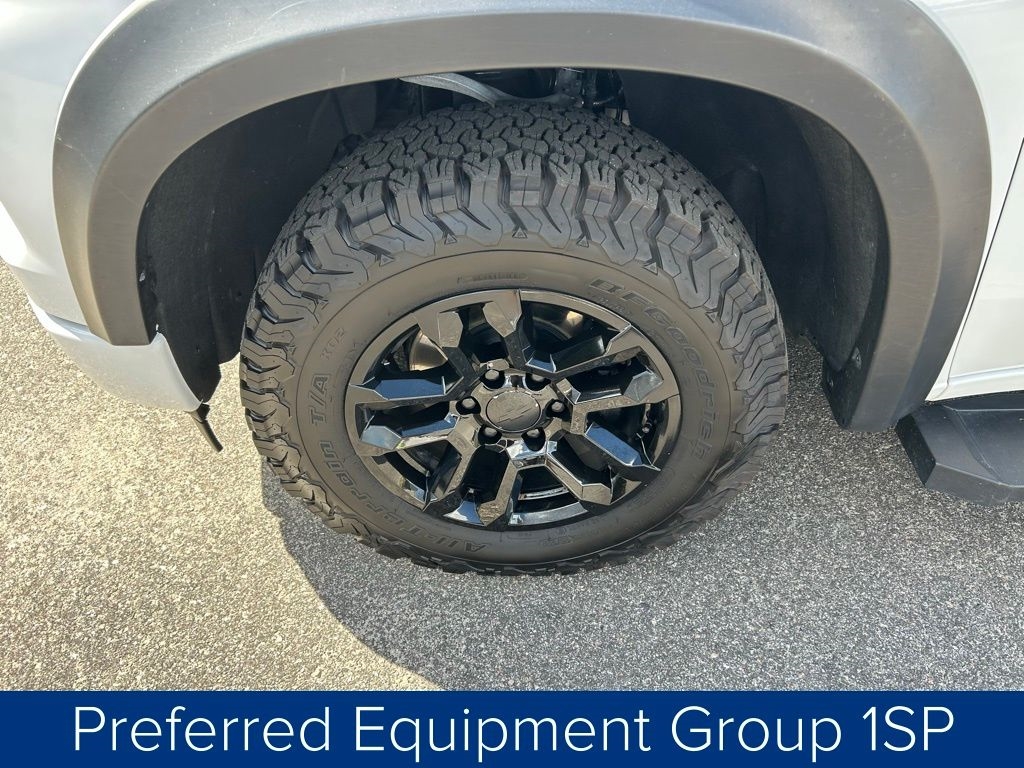 Chevrolet Silverado 1500 RST Crew Cab 4WD 2024