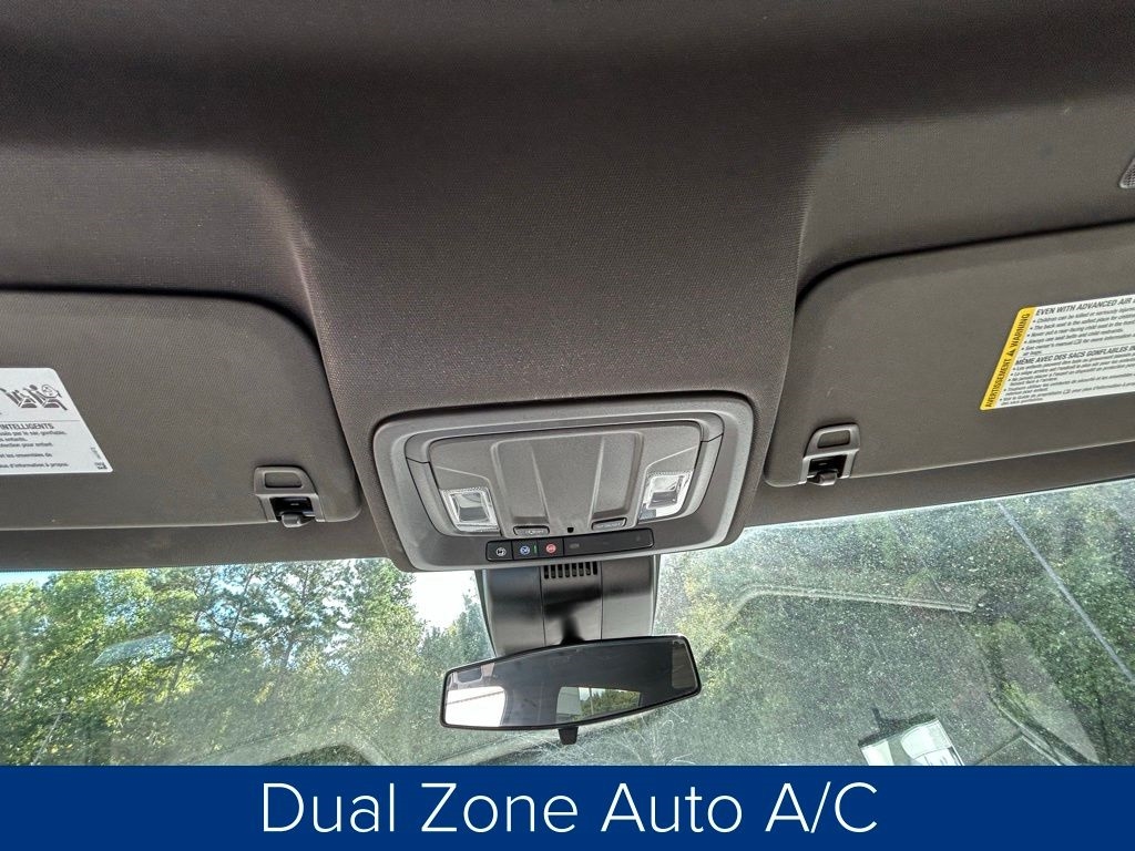 Chevrolet Silverado 1500 RST Crew Cab 4WD 2024