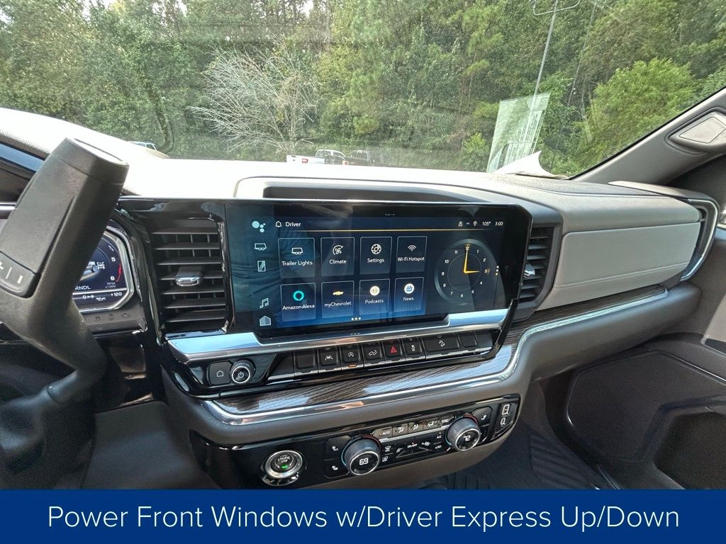 Chevrolet Silverado 1500 RST Crew Cab 4WD 2024