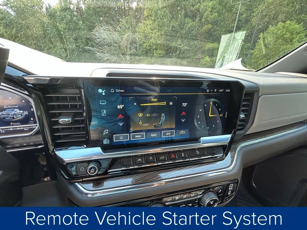 Chevrolet Silverado 1500 RST Crew Cab 4WD 2024