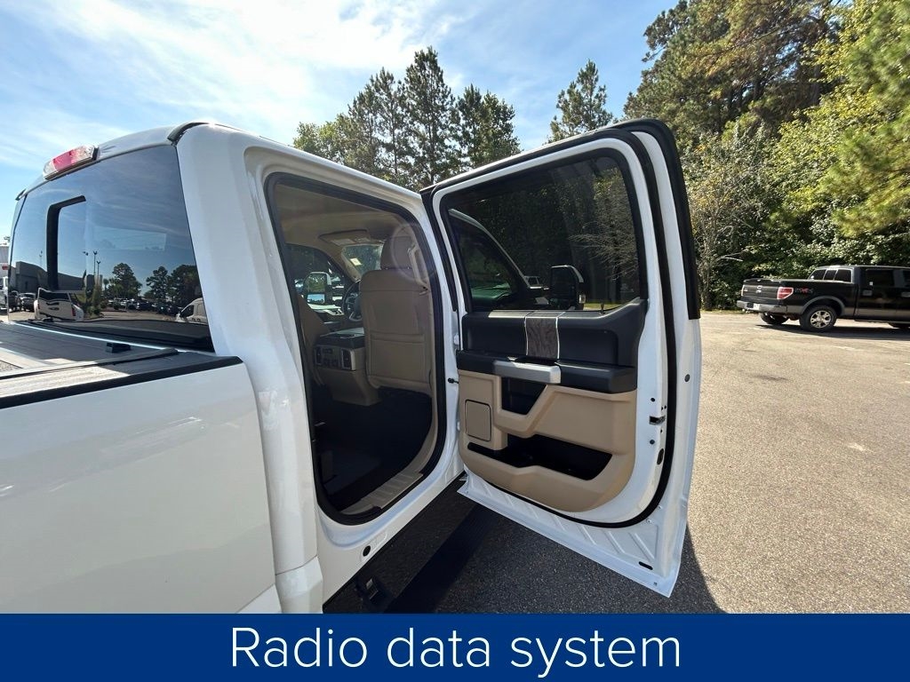 Ford F-250 SD King Ranch Crew Cab 4WD 2018 Ford F-250 SD King Ranch Crew Cab 4WD 2018