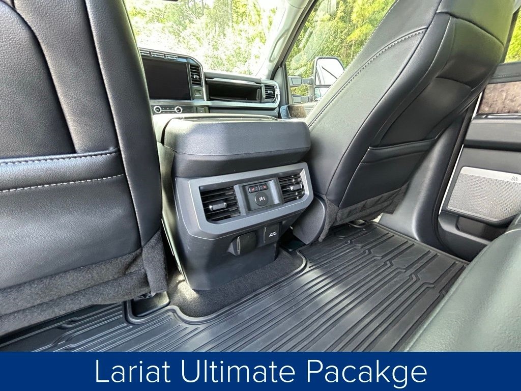 Ford F-250 SD XL Crew Cab 4WD 2024 Ford F-250 SD XL Crew Cab 4WD 2024