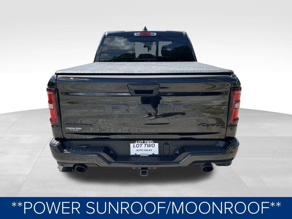 RAM 1500 Big Horn Crew Cab SWB 4WD 2025 RAM 1500 Big Horn Crew Cab SWB 4WD 2025