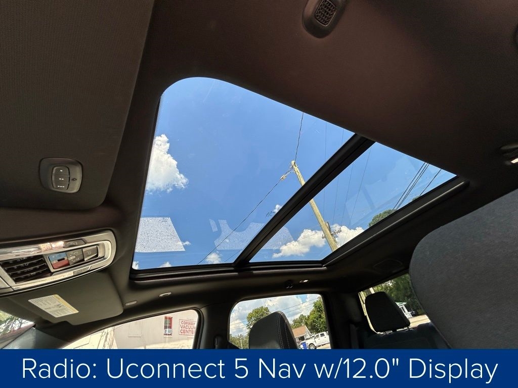 RAM 1500 Big Horn Crew Cab SWB 4WD 2025 RAM 1500 Big Horn Crew Cab SWB 4WD 2025