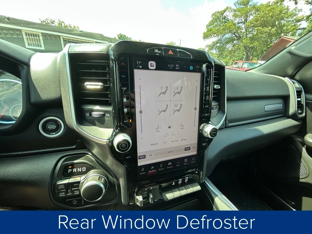 RAM 1500 Big Horn Crew Cab SWB 4WD 2025 RAM 1500 Big Horn Crew Cab SWB 4WD 2025