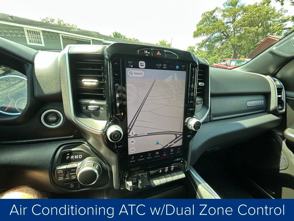 RAM 1500 Big Horn Crew Cab SWB 4WD 2025 RAM 1500 Big Horn Crew Cab SWB 4WD 2025