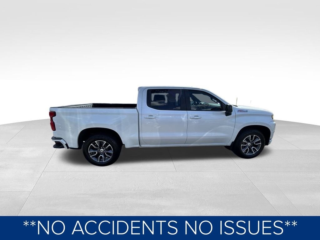 Chevrolet Silverado 1500 RST Crew Cab 4WD 2021 Chevrolet Silverado 1500 RST Crew Cab 4WD 2021