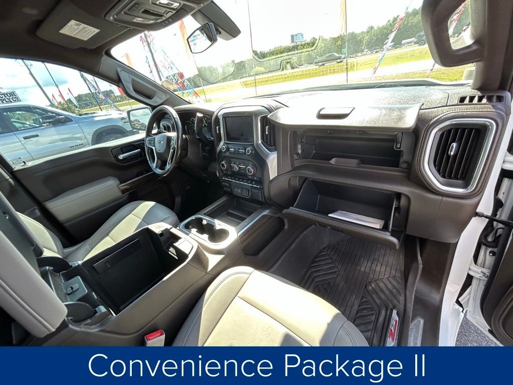 Chevrolet Silverado 1500 RST Crew Cab 4WD 2021 Chevrolet Silverado 1500 RST Crew Cab 4WD 2021