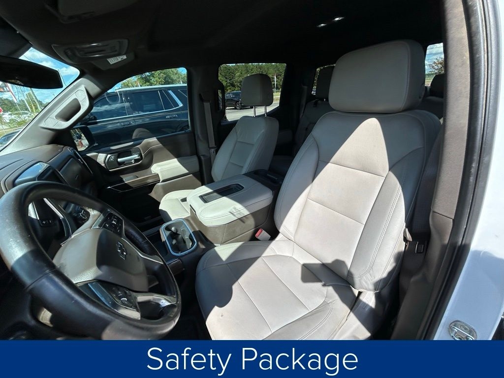 Chevrolet Silverado 1500 RST Crew Cab 4WD 2021 Chevrolet Silverado 1500 RST Crew Cab 4WD 2021