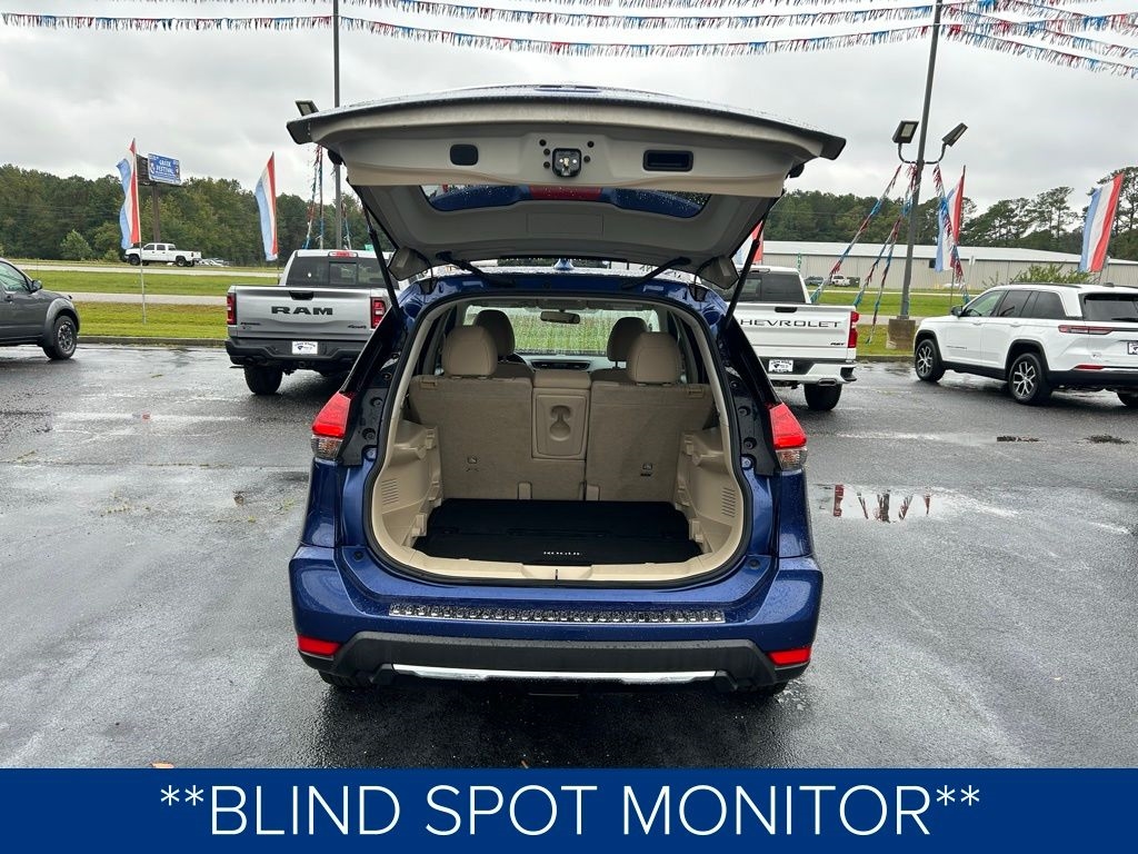 Nissan Rogue S 2WD 2017 Nissan Rogue S 2WD 2017