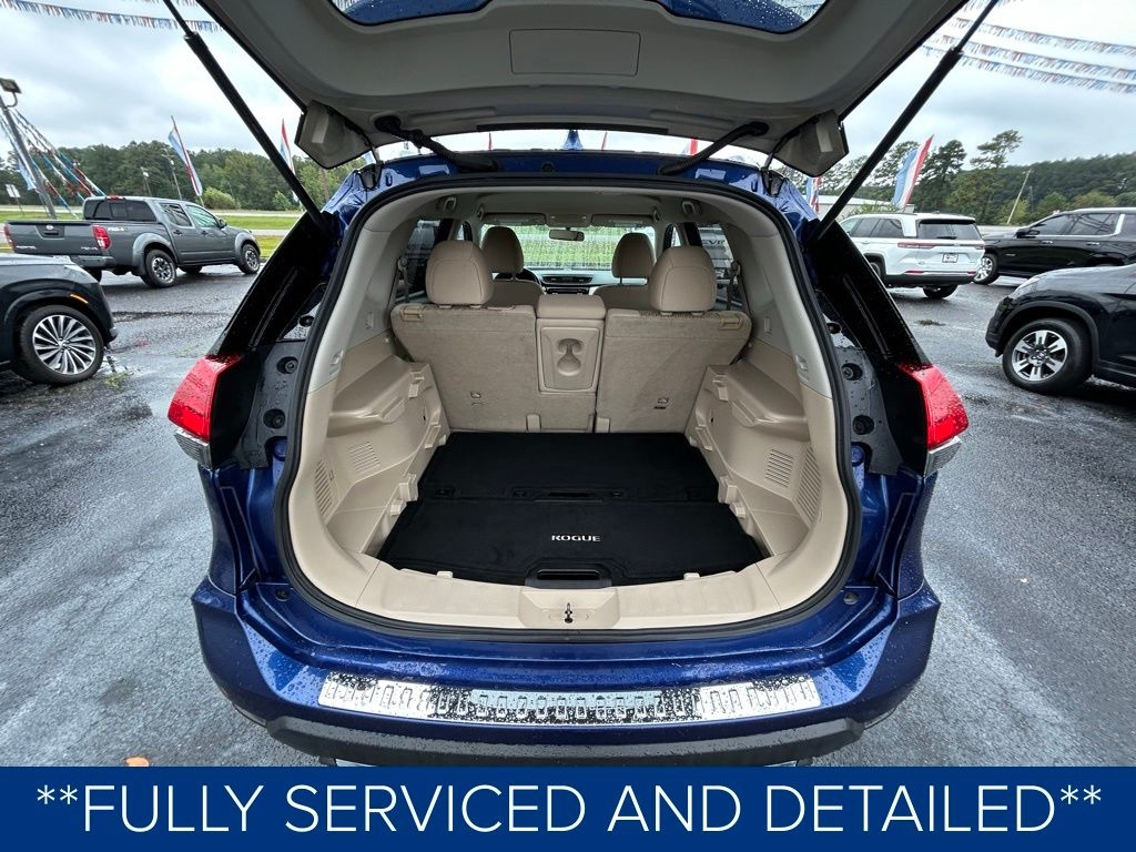 Nissan Rogue S 2WD 2017 Nissan Rogue S 2WD 2017