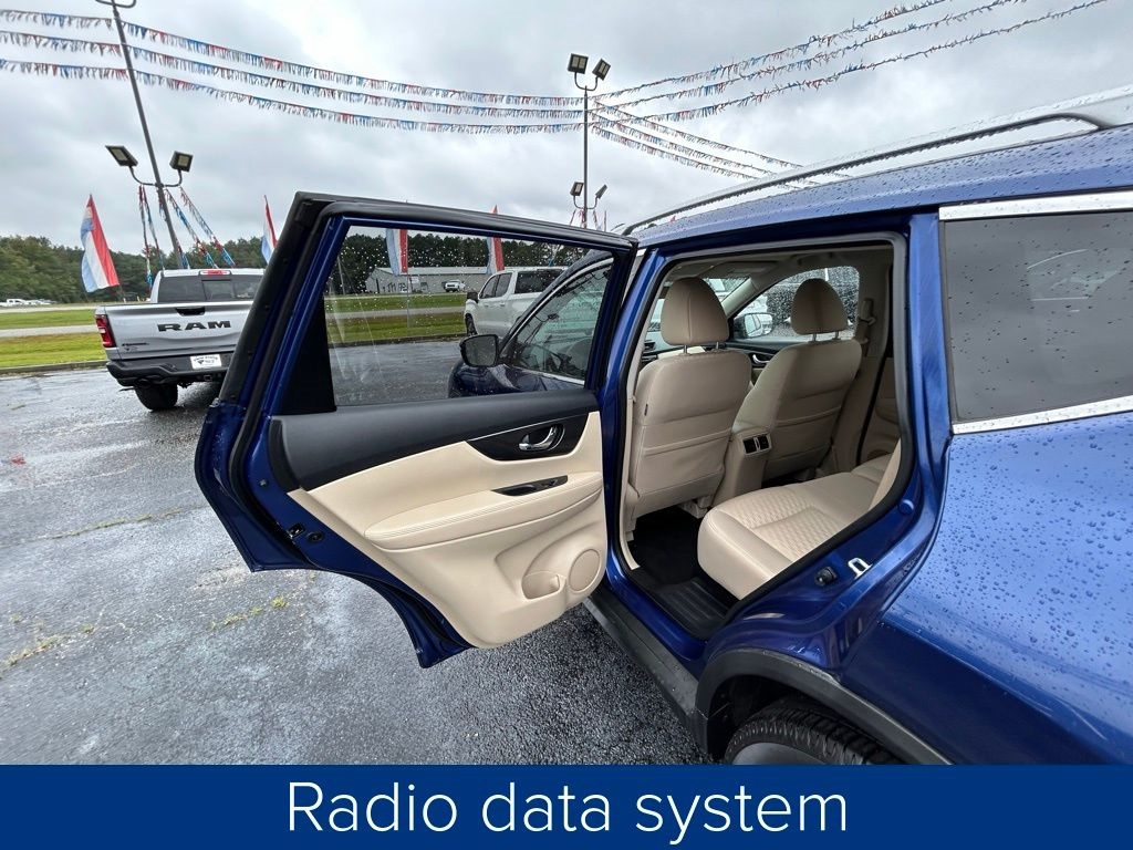 Nissan Rogue S 2WD 2017 Nissan Rogue S 2WD 2017