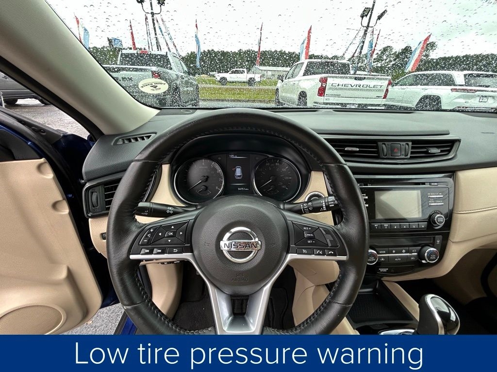 Nissan Rogue S 2WD 2017 Nissan Rogue S 2WD 2017