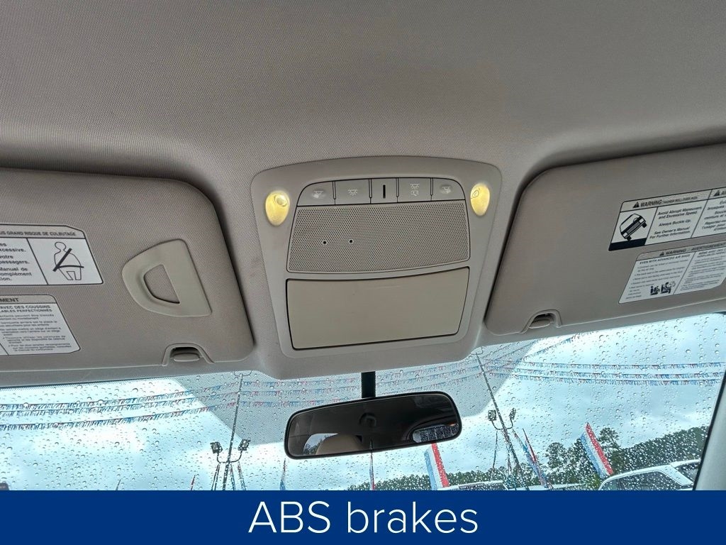 Nissan Rogue S 2WD 2017 Nissan Rogue S 2WD 2017