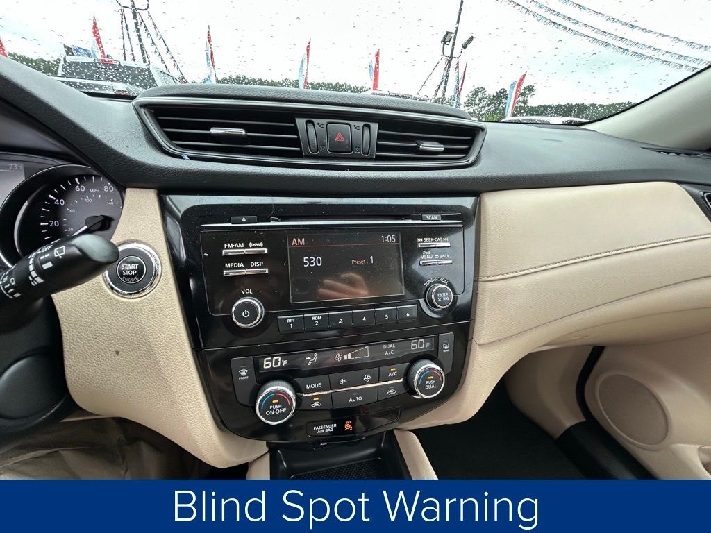 Nissan Rogue S 2WD 2017 Nissan Rogue S 2WD 2017