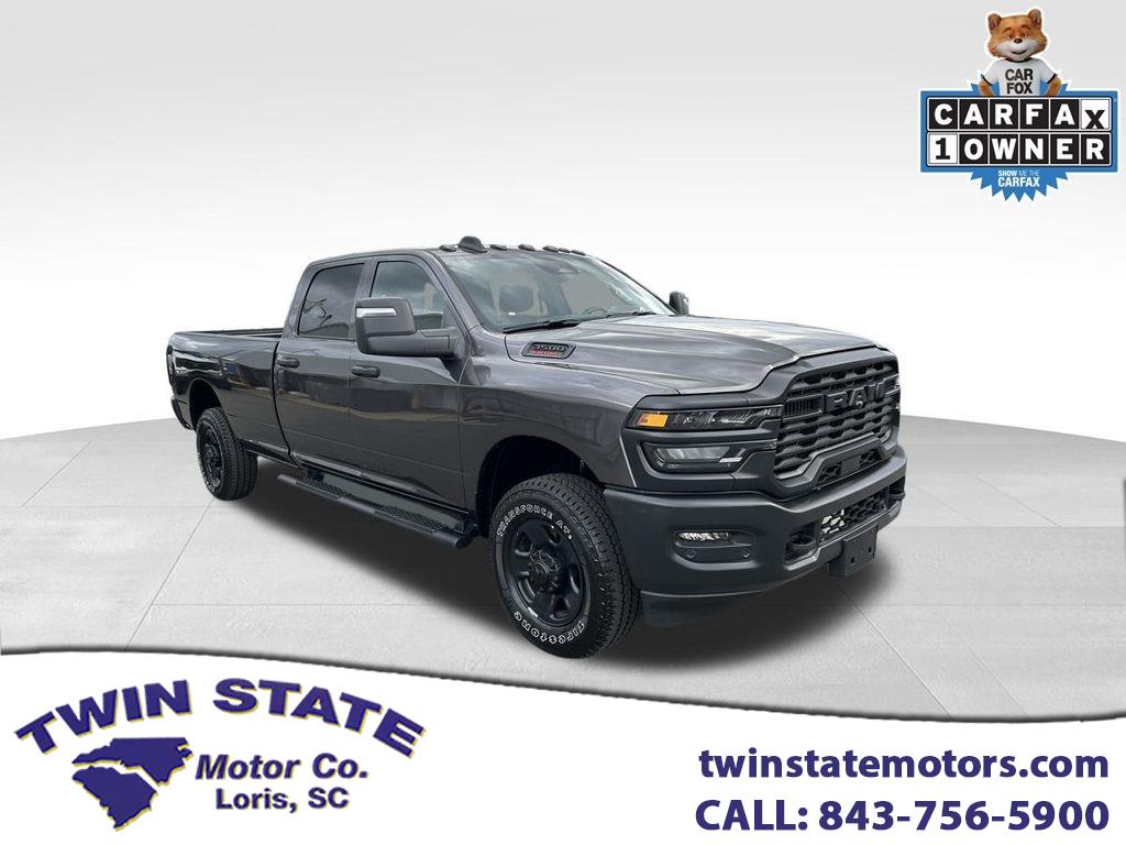 2025 RAM 3500 Tradesman Crew Cab 4WD