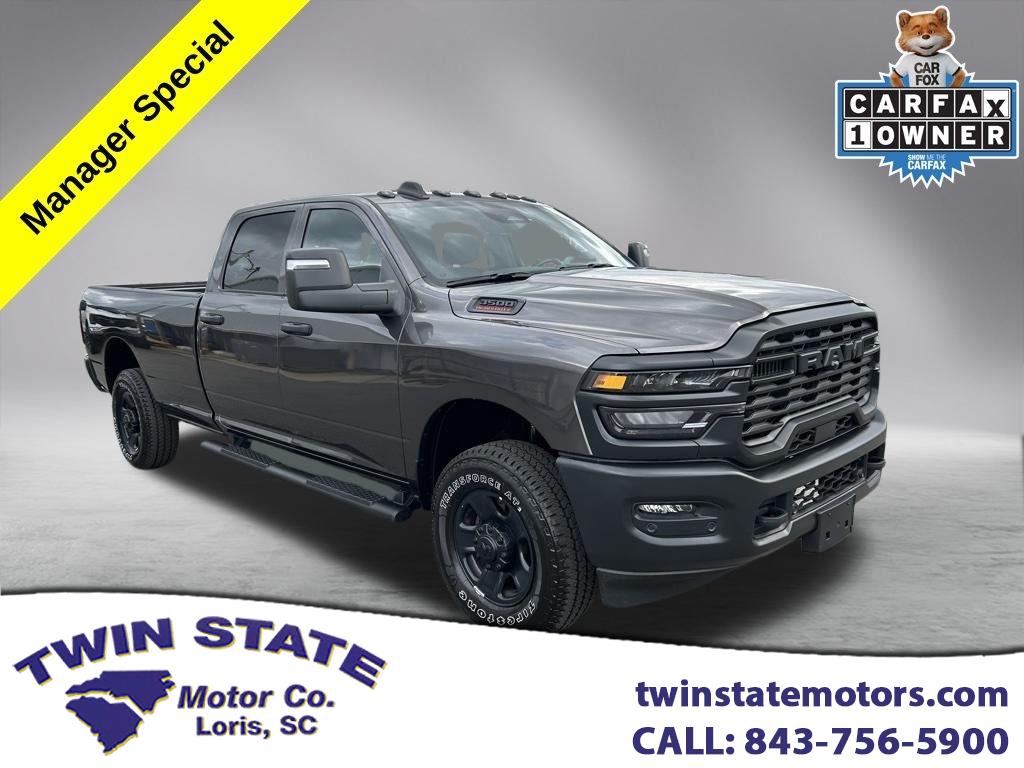 2025 RAM 3500 Tradesman Crew Cab 4WD