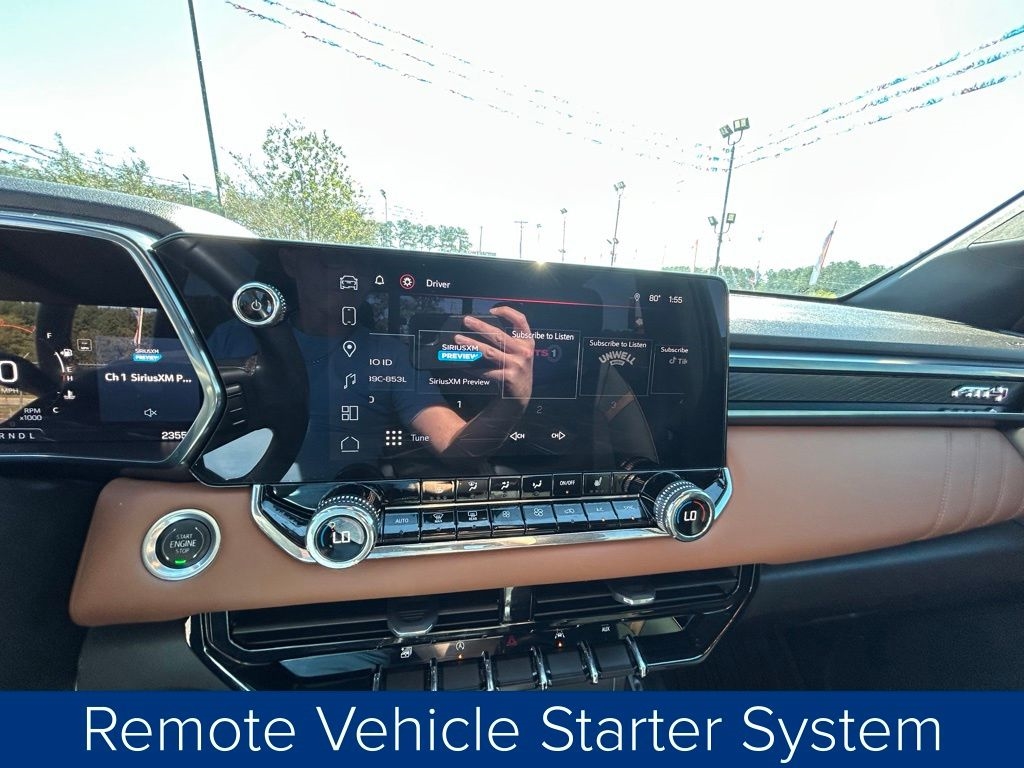 GMC Canyon AT4 Crew Cab 4WD 2024