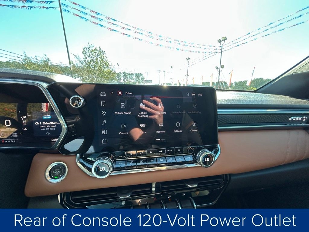 GMC Canyon AT4 Crew Cab 4WD 2024