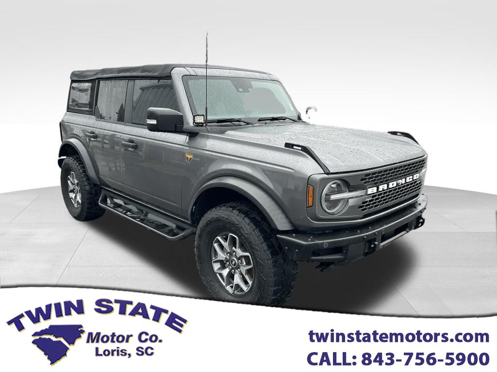 2022 Ford Bronco Base 4-Door w/Advanced