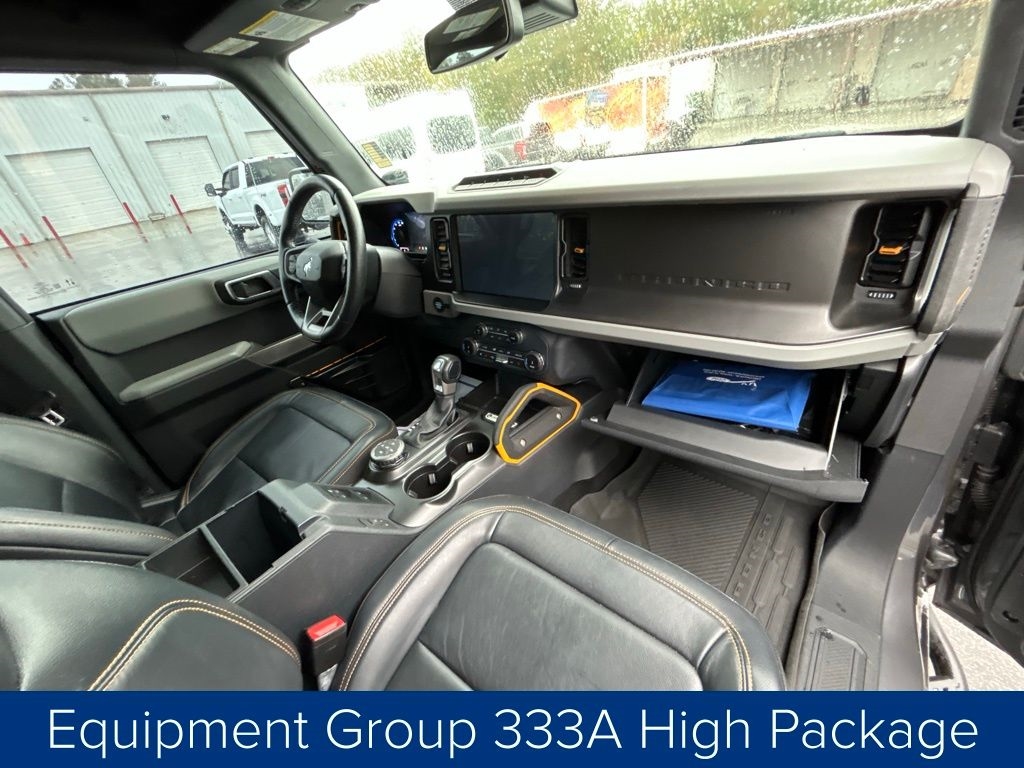 Ford Bronco Base 4-Door w/Advanced 2022