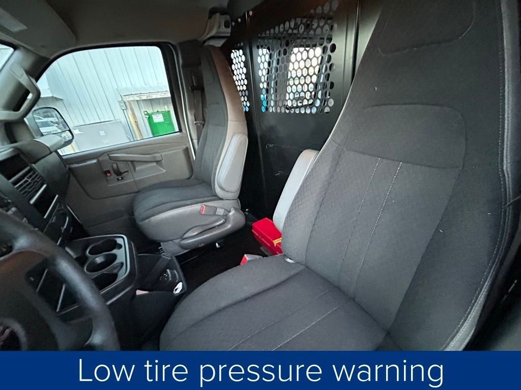 GMC Savana G2500 Cargo 2023