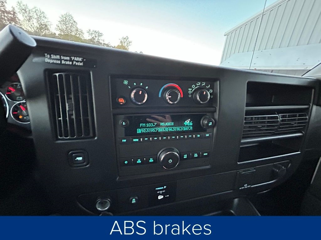 GMC Savana G2500 Cargo 2023