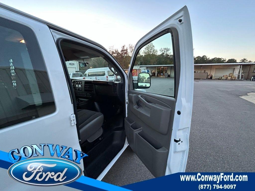 GMC Savana G2500 Cargo 2023