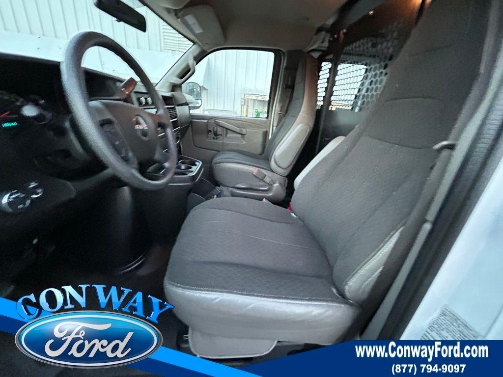 GMC Savana G2500 Cargo 2023