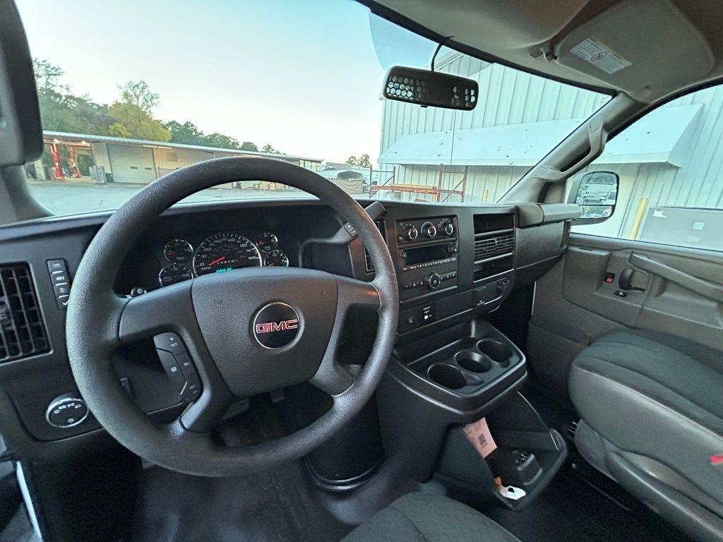 GMC Savana G2500 Cargo 2023