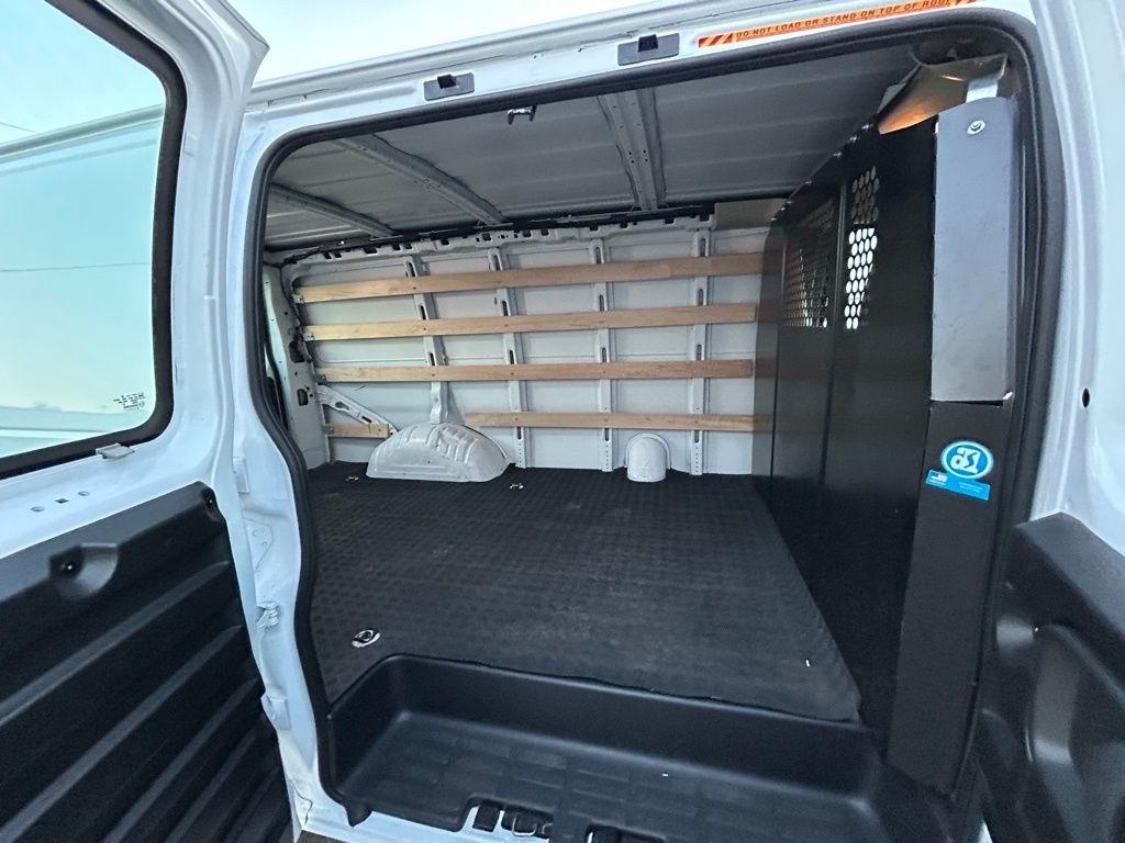 GMC Savana G2500 Cargo 2023