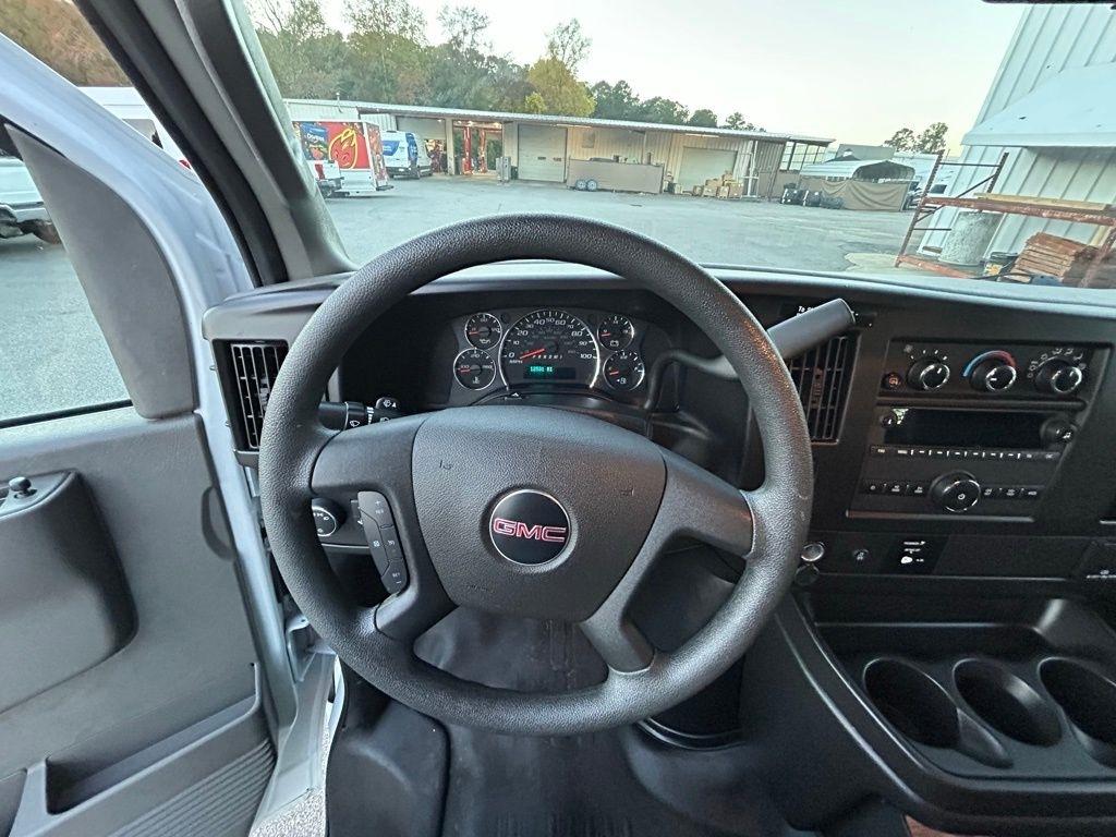 GMC Savana G2500 Cargo 2023