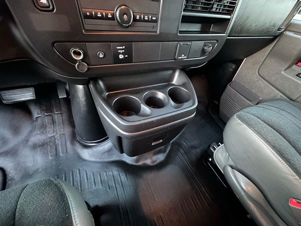 GMC Savana G2500 Cargo 2023