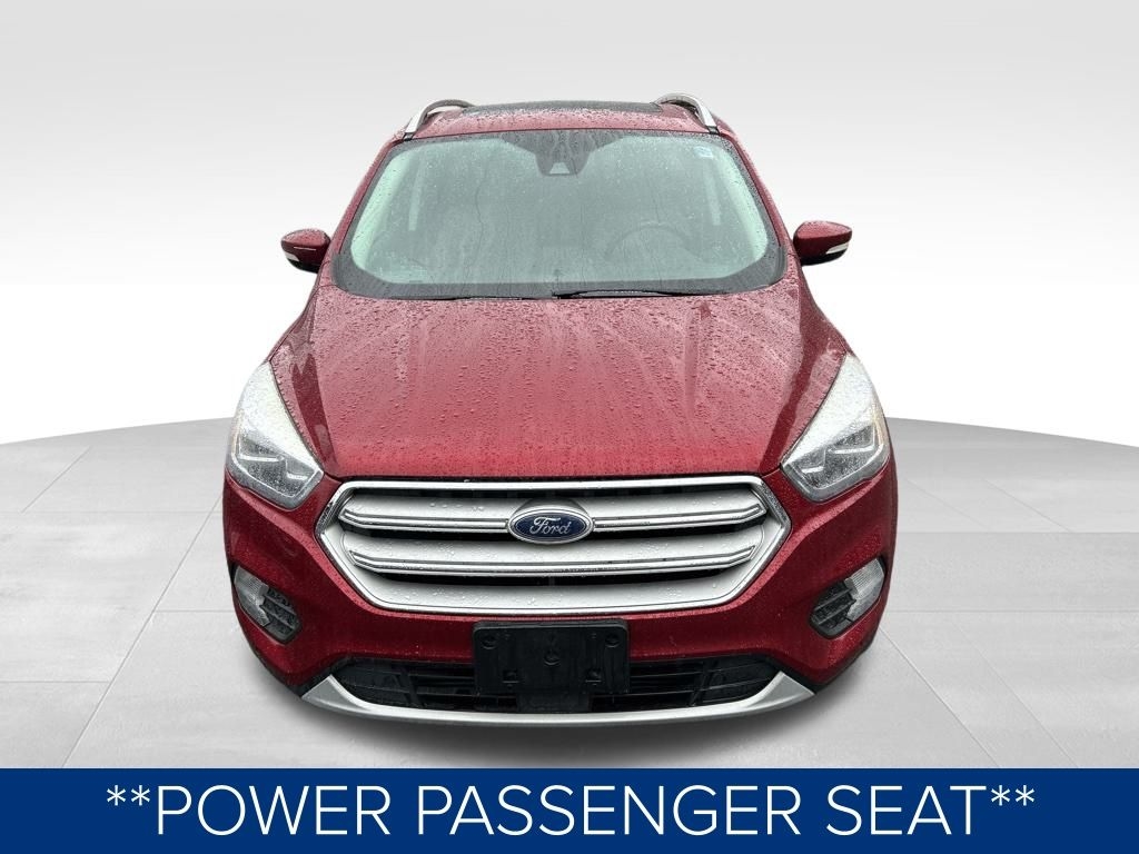 Ford Escape Titanium FWD 2018 Ford Escape Titanium FWD 2018