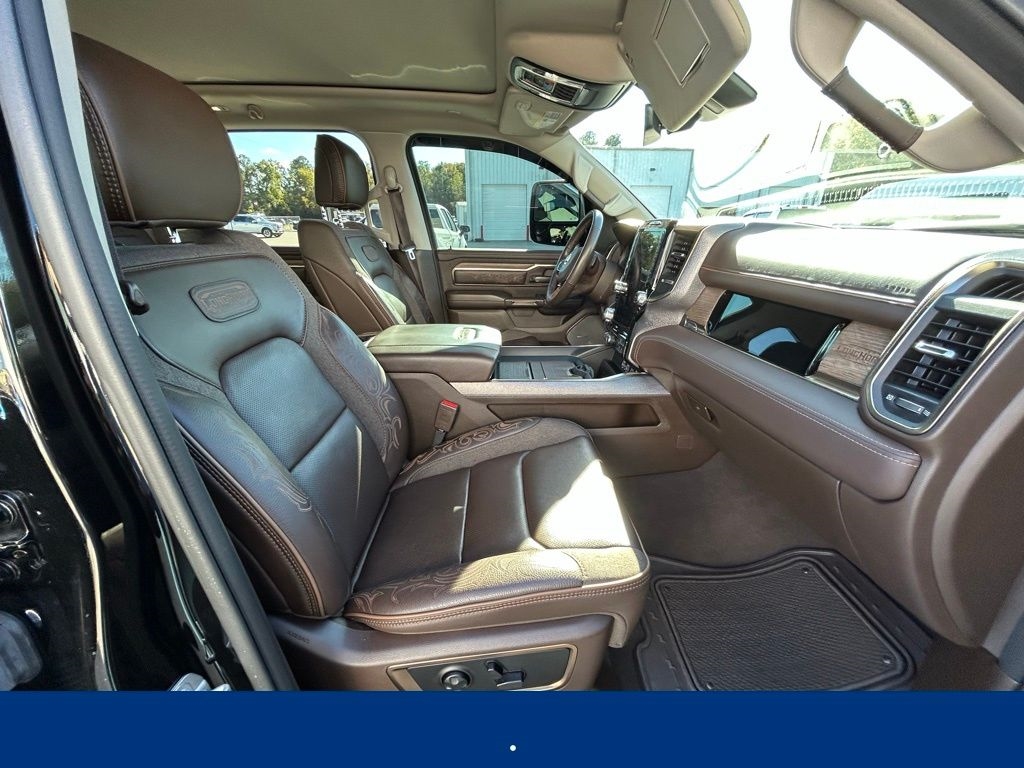 RAM 1500 Limited Crew Cab LWB 4WD 2025 RAM 1500 Limited Crew Cab LWB 4WD 2025