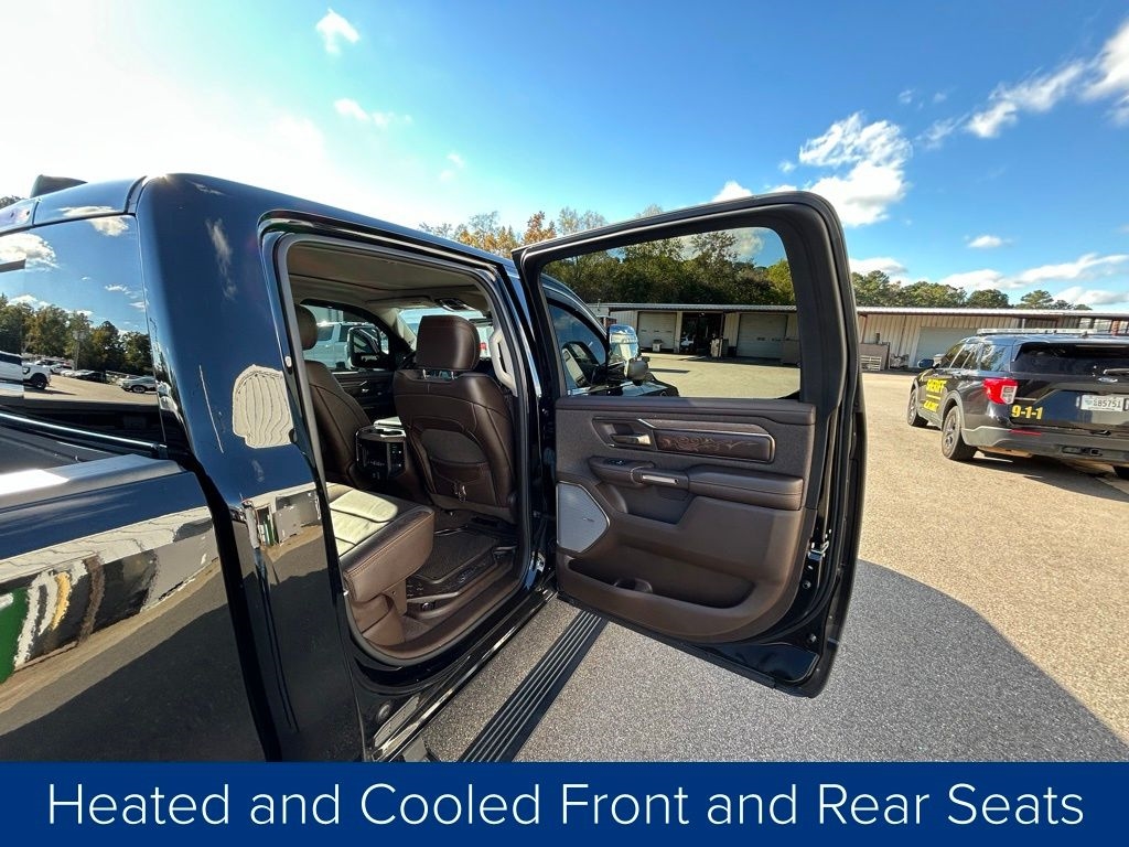 RAM 1500 Limited Crew Cab LWB 4WD 2025