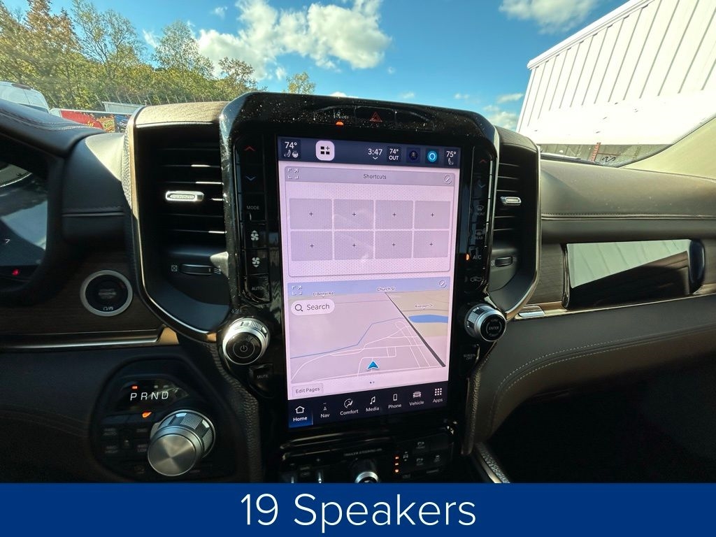 RAM 1500 Limited Crew Cab LWB 4WD 2025