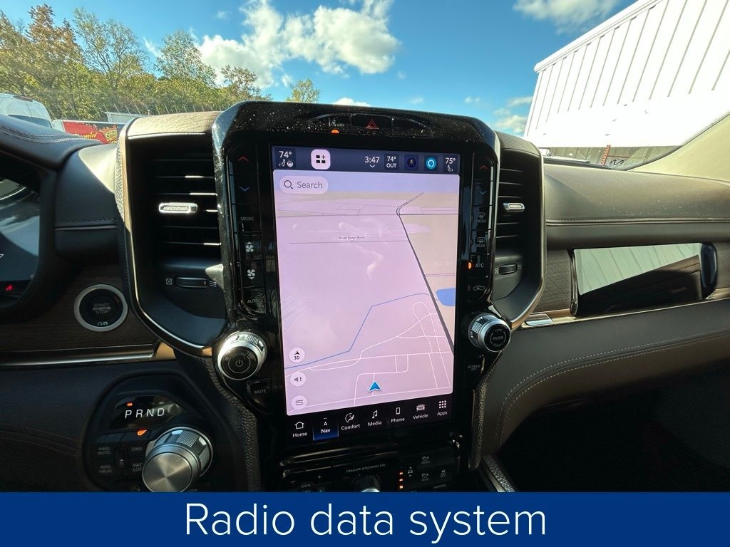 RAM 1500 Limited Crew Cab LWB 4WD 2025