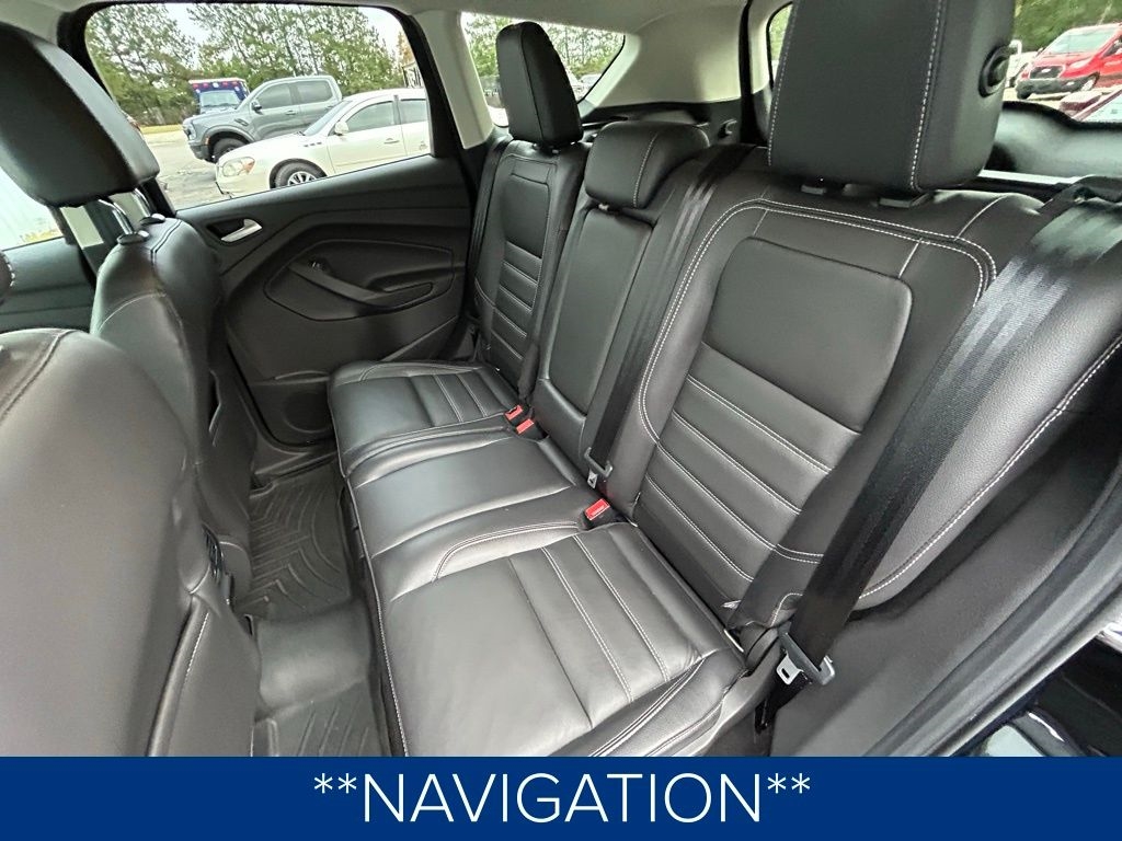 Ford Escape Titanium FWD 2017 Ford Escape Titanium FWD 2017