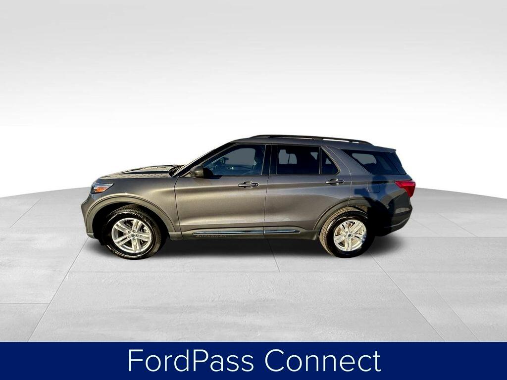 Ford Explorer XLT 2022