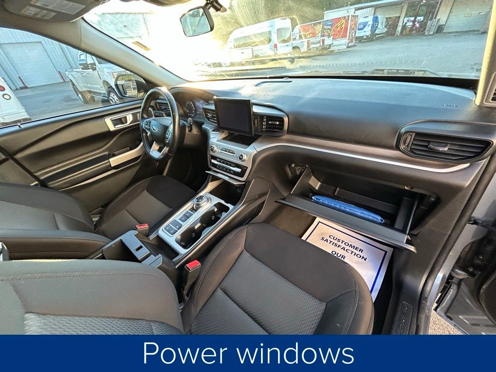 Ford Explorer XLT 2022