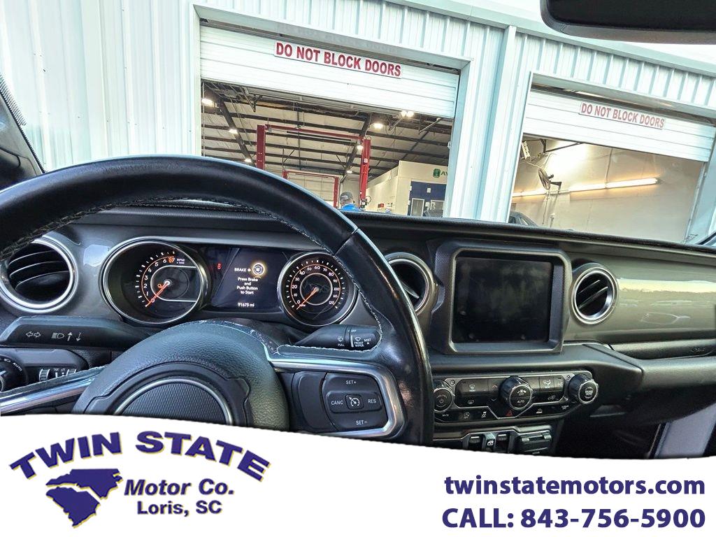 2022 Jeep Gladiator Overland