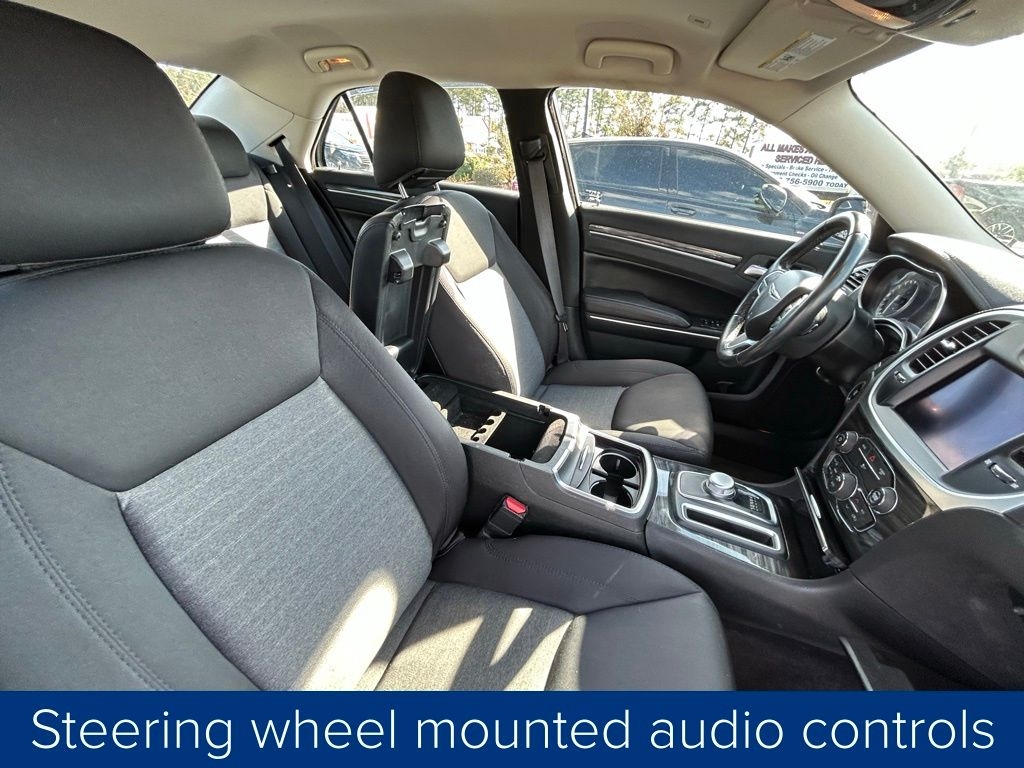 Chrysler 300 Touring AWD 2018