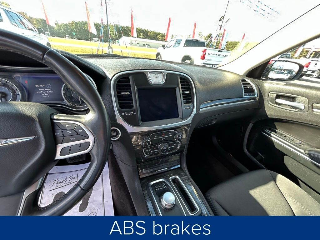 Chrysler 300 Touring AWD 2018