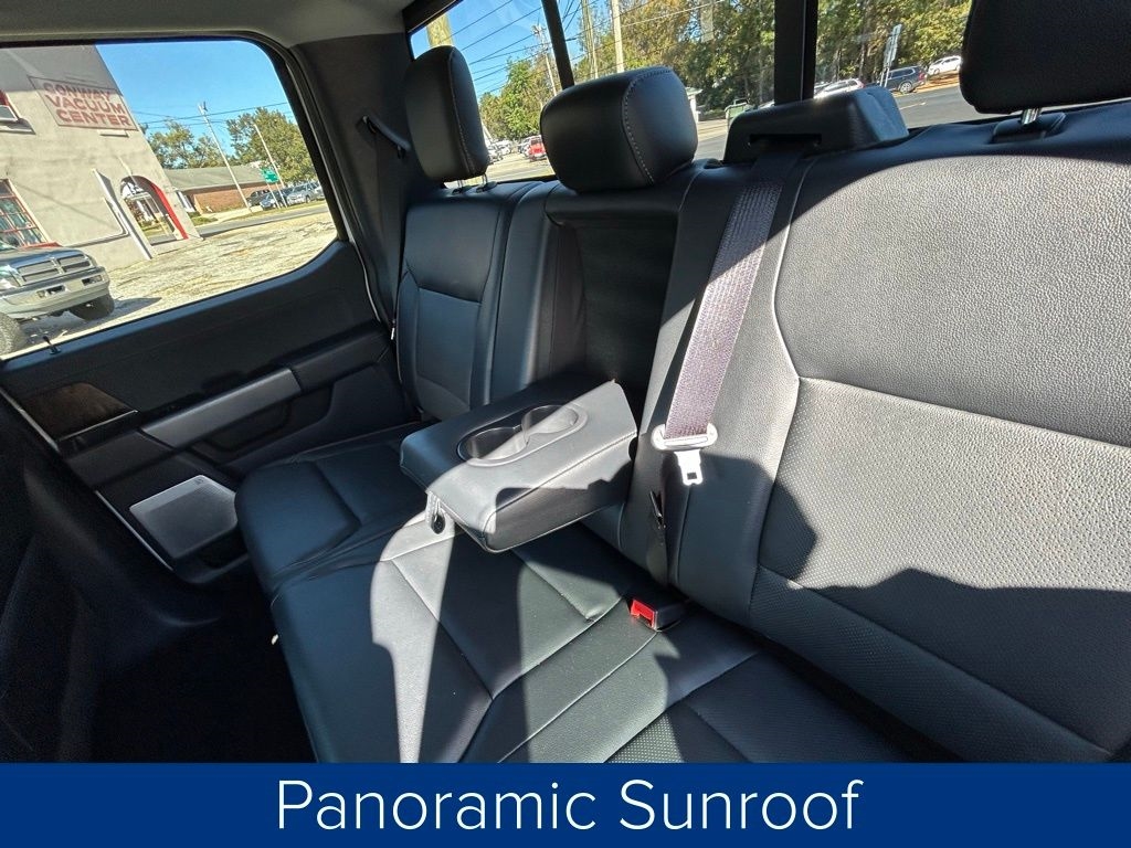 Ford F-150 Lariat SuperCrew 5.5-ft. Bed 4WD 2023