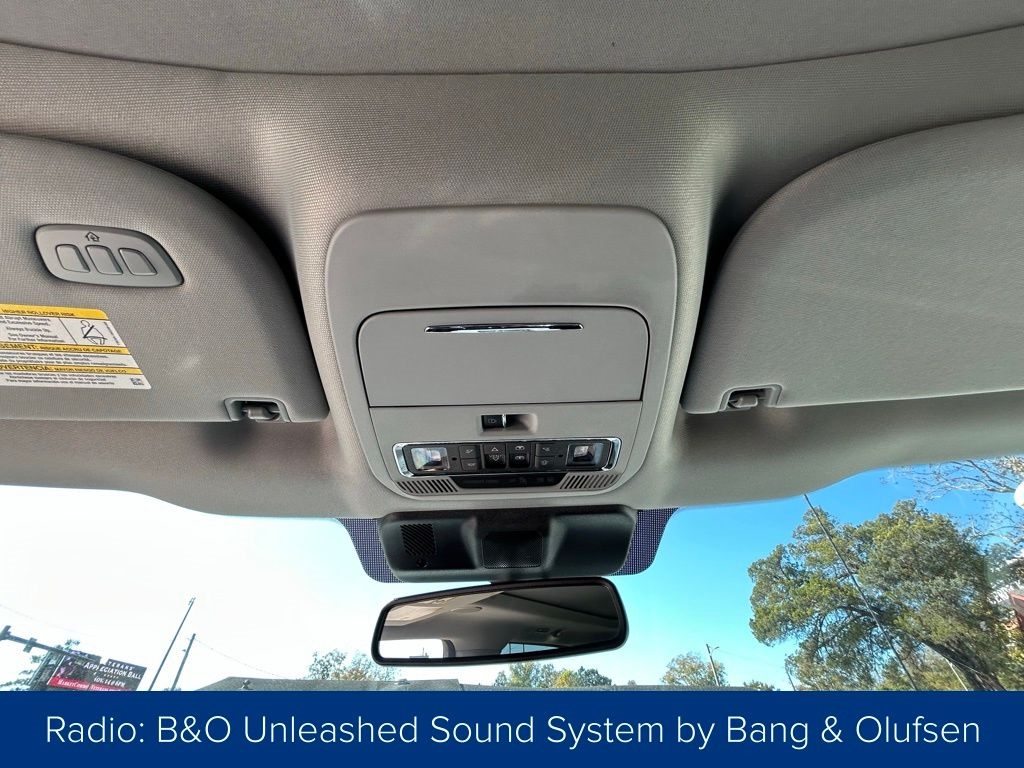 Ford F-150 Lariat SuperCrew 5.5-ft. Bed 4WD 2023