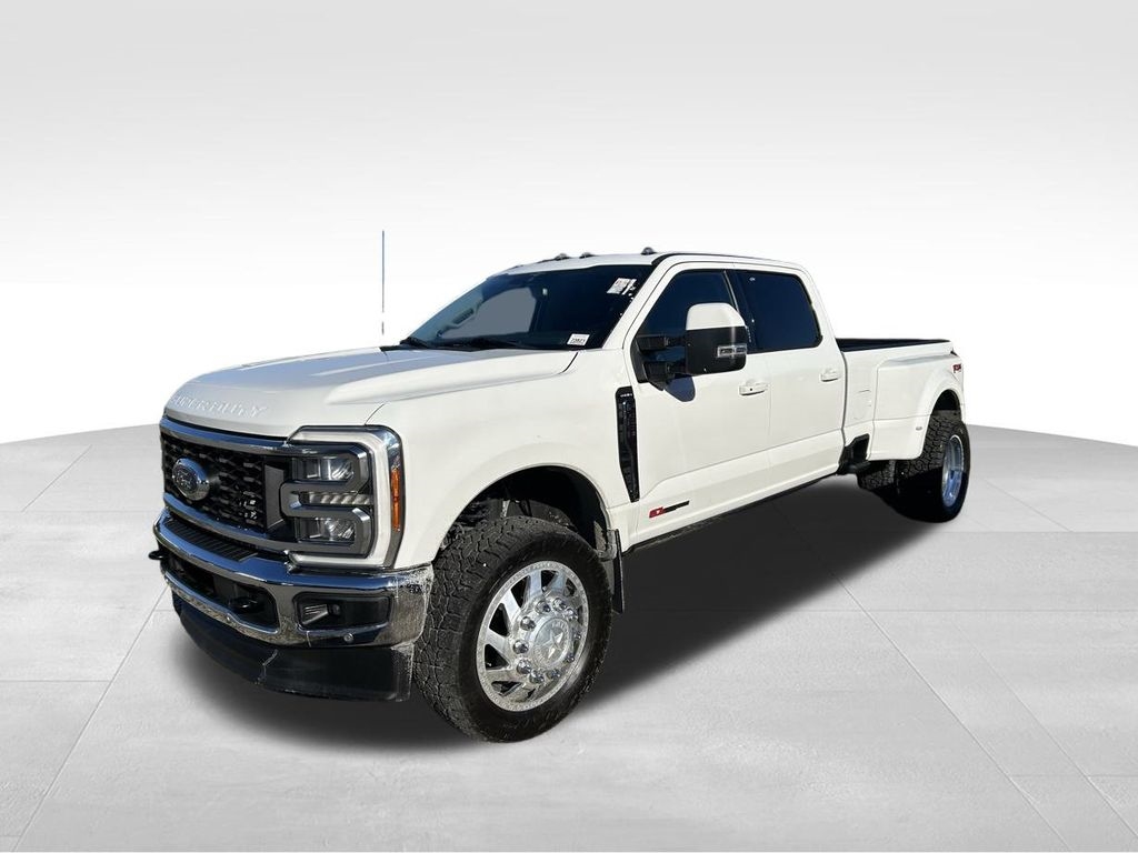 Ford F-350 SD King Ranch Crew Cab Long Bed DRW 4WD 2023 Ford F-350 SD King Ranch Crew Cab Long Bed DRW 4WD 2023