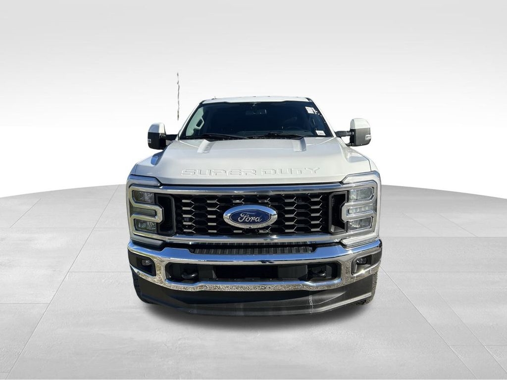 Ford F-350 SD King Ranch Crew Cab Long Bed DRW 4WD 2023 Ford F-350 SD King Ranch Crew Cab Long Bed DRW 4WD 2023